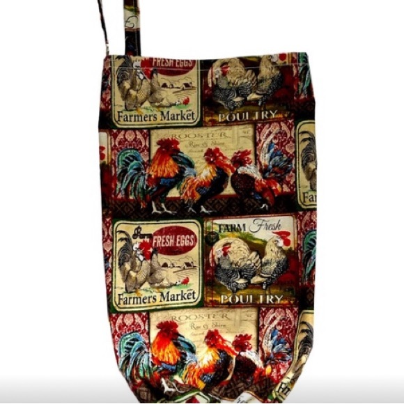 Bags storage Fabric Hand Crafted Colorful Red Roosters Farmhouse - Picture 1 of 3